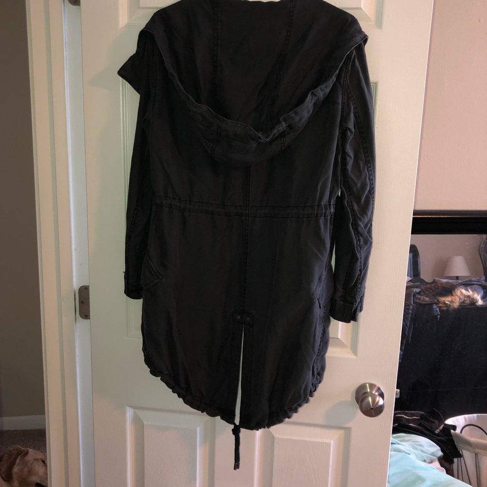 Jacket - Picture 3 of 4